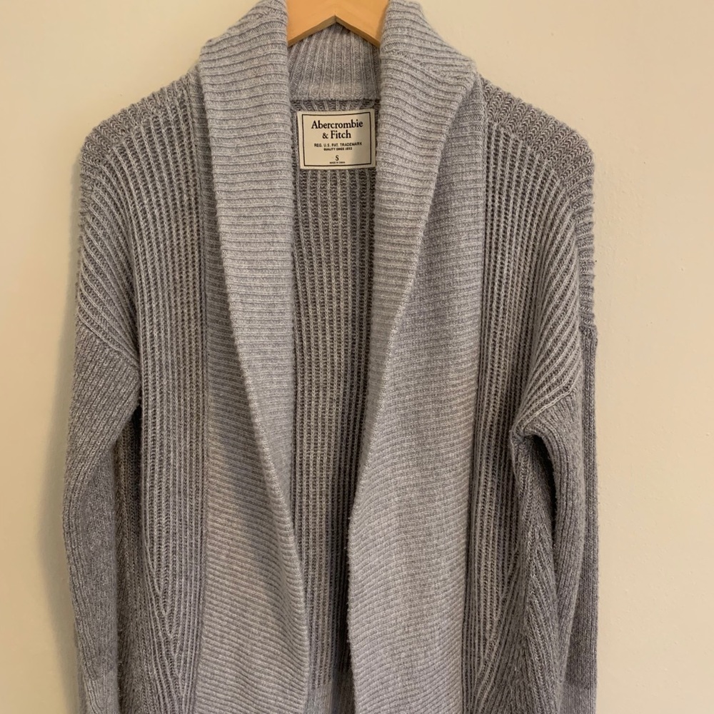 Abercrombie and Fitch Sweater